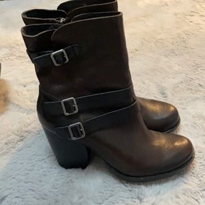 Kork-Ease booties